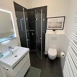 Exklusive Altbauwohnung Mit Arbeitsplatz We5 Halle (Saale)
