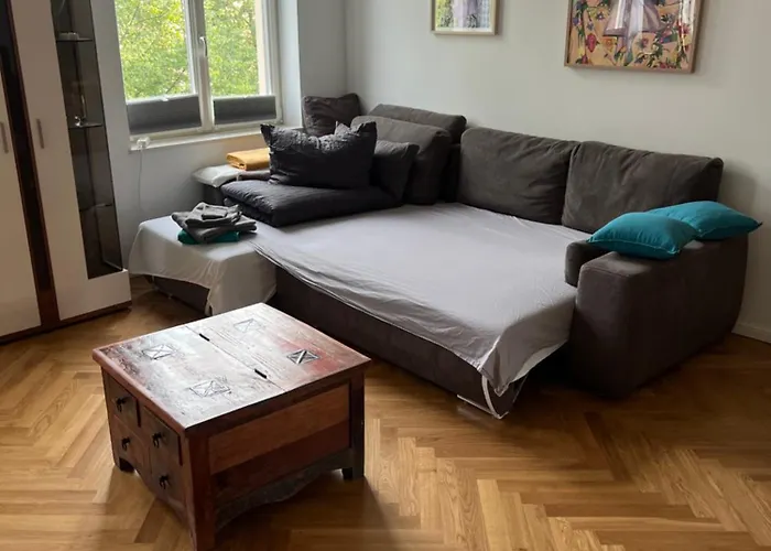 Daire Exklusive Altbauwohnung Mit Arbeitsplatz We5 Halle (Saale)